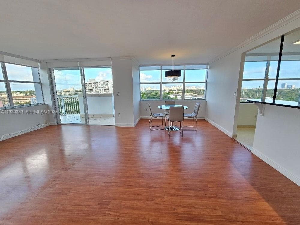 WILSHIRE CONDO · #706E in Miami - Photo 22