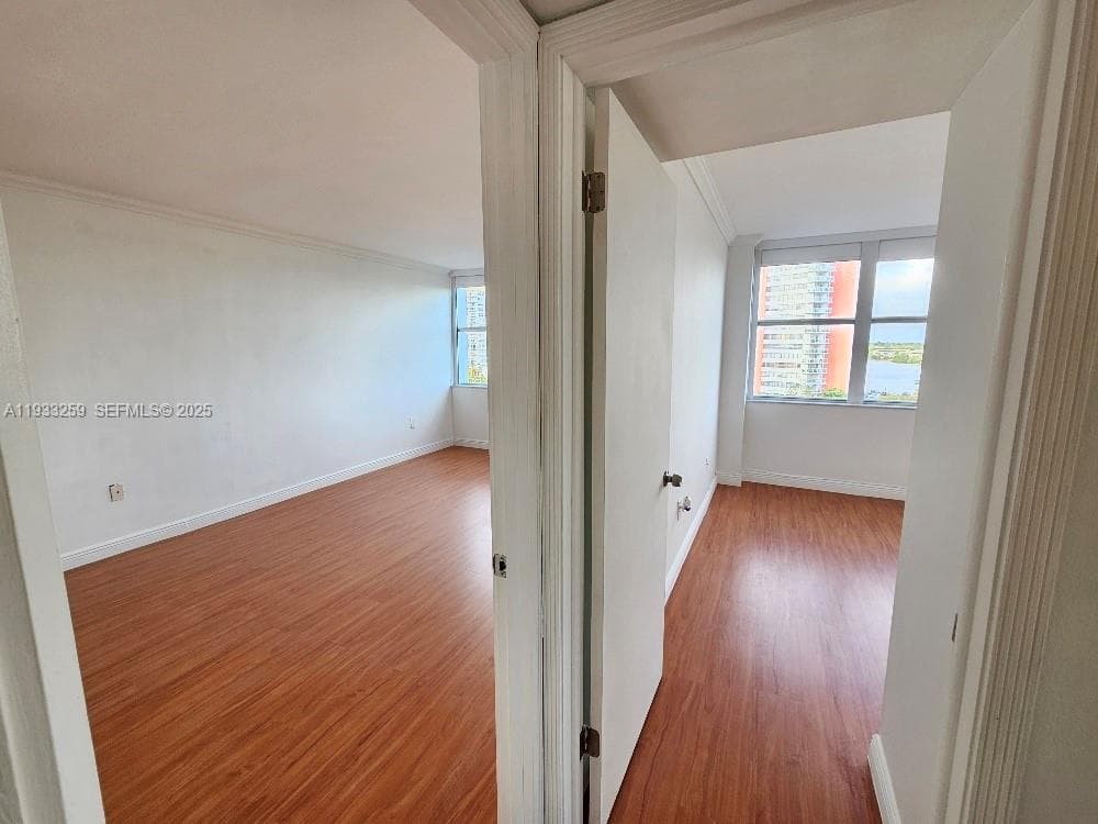 WILSHIRE CONDO · #706E in Miami - Photo 20