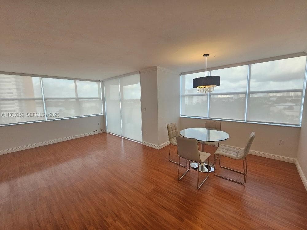 WILSHIRE CONDO · #706E in Miami - Photo 8
