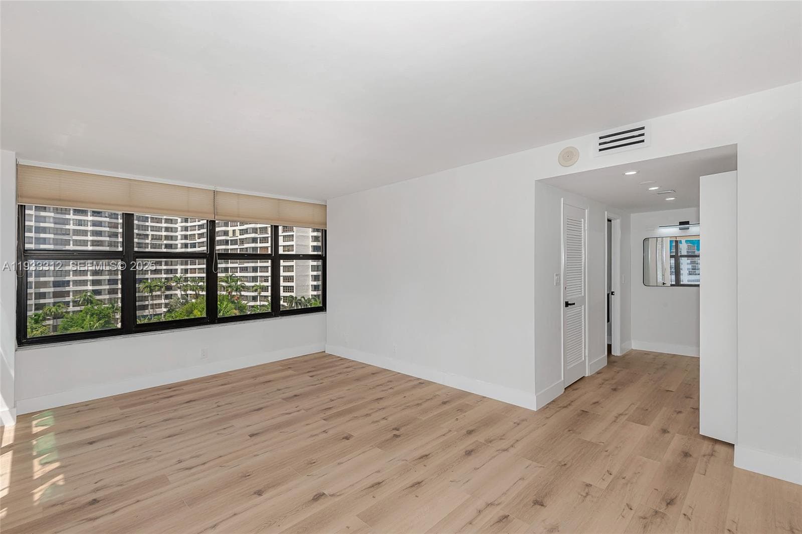 OLYMPUS CONDO PHASE · #821 in Hallandale Beach - Photo 17