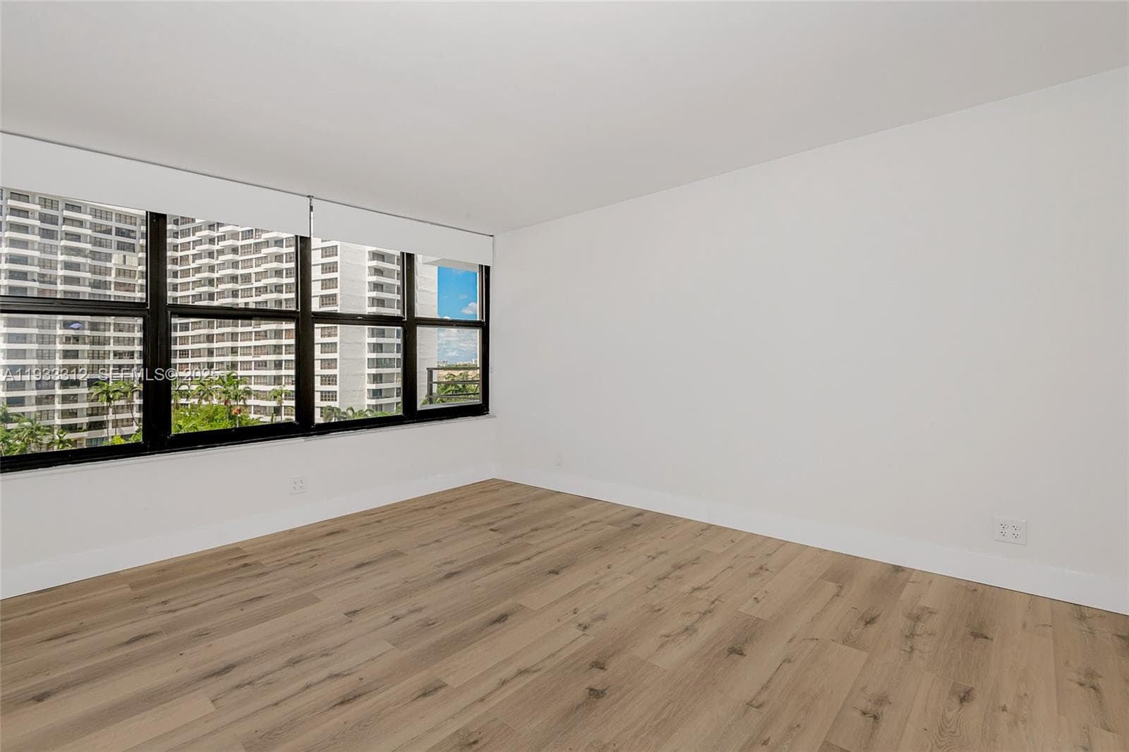 OLYMPUS CONDO PHASE · #821 in Hallandale Beach - Photo 19