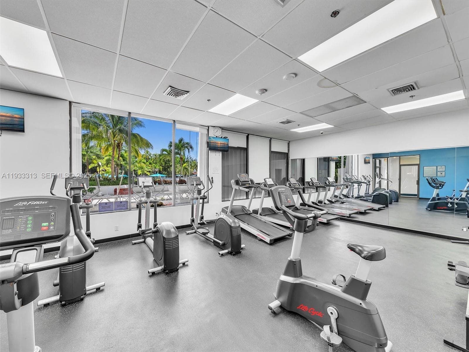 ARLEN HOUSE EAST CONDO · #1025 in Sunny Isles Beach - Photo 23