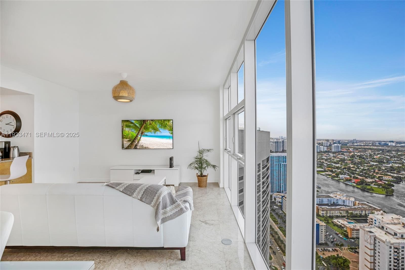 BEACH CLUB TWO CONDO · #4707 in Hallandale Beach - Photo 10