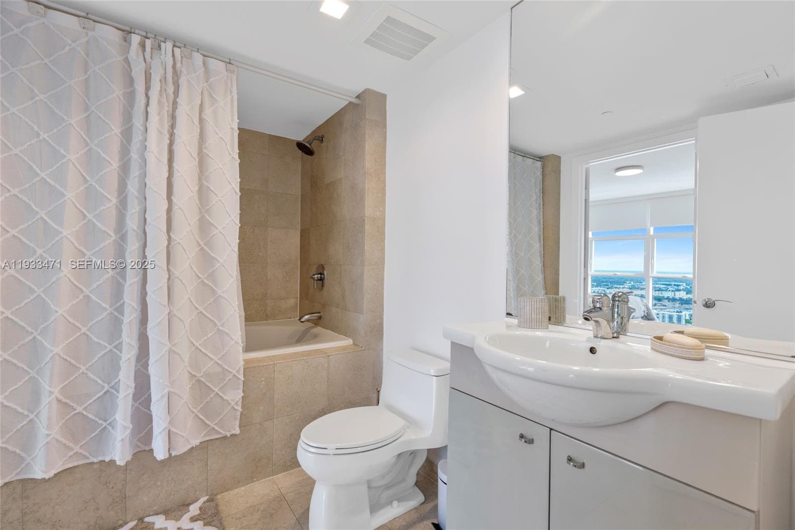 BEACH CLUB TWO CONDO · #4707 in Hallandale Beach - Photo 19