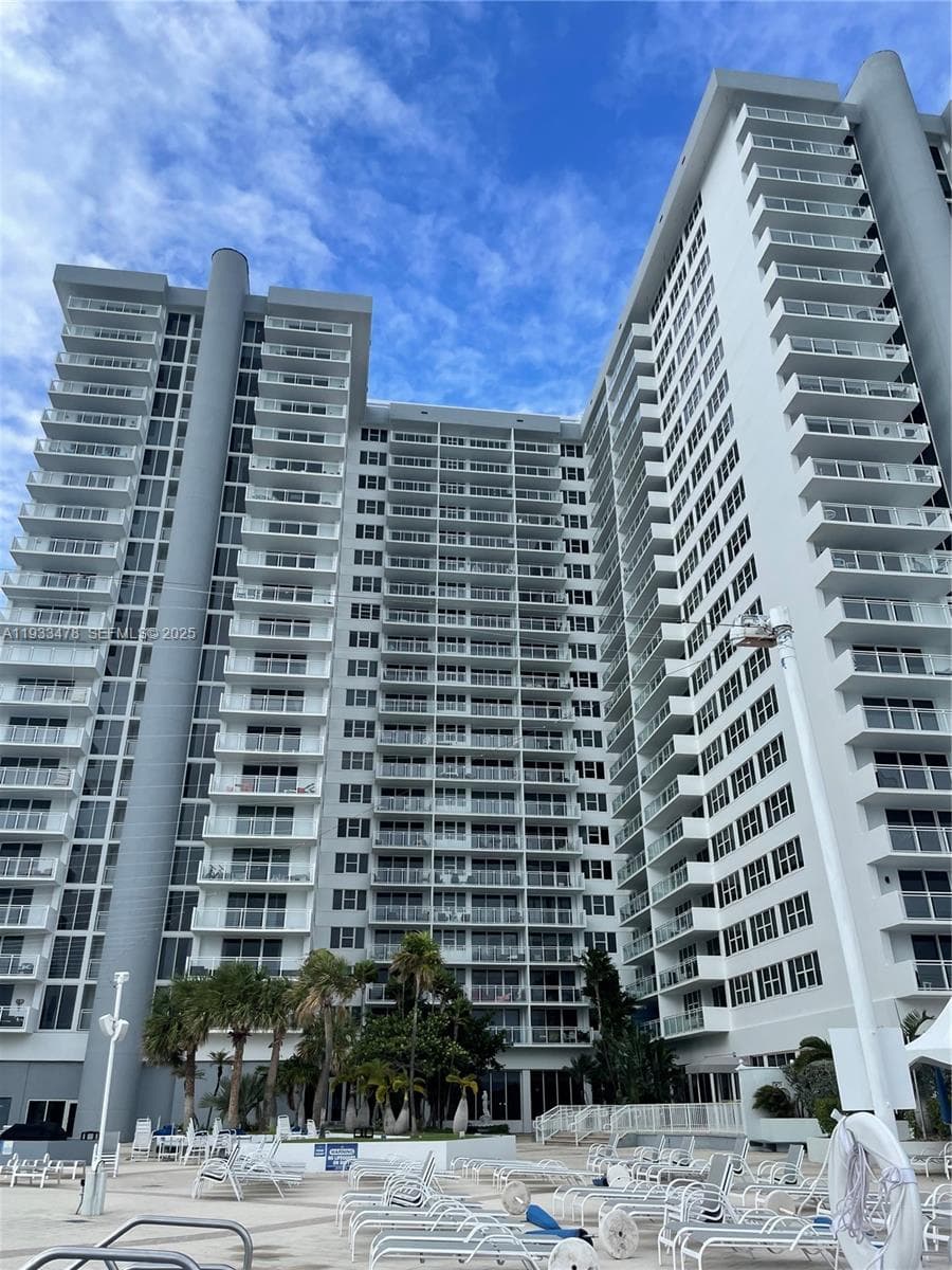 PARKER PLAZA CONDO ESTATE · #805 in Hallandale Beach - Photo 42