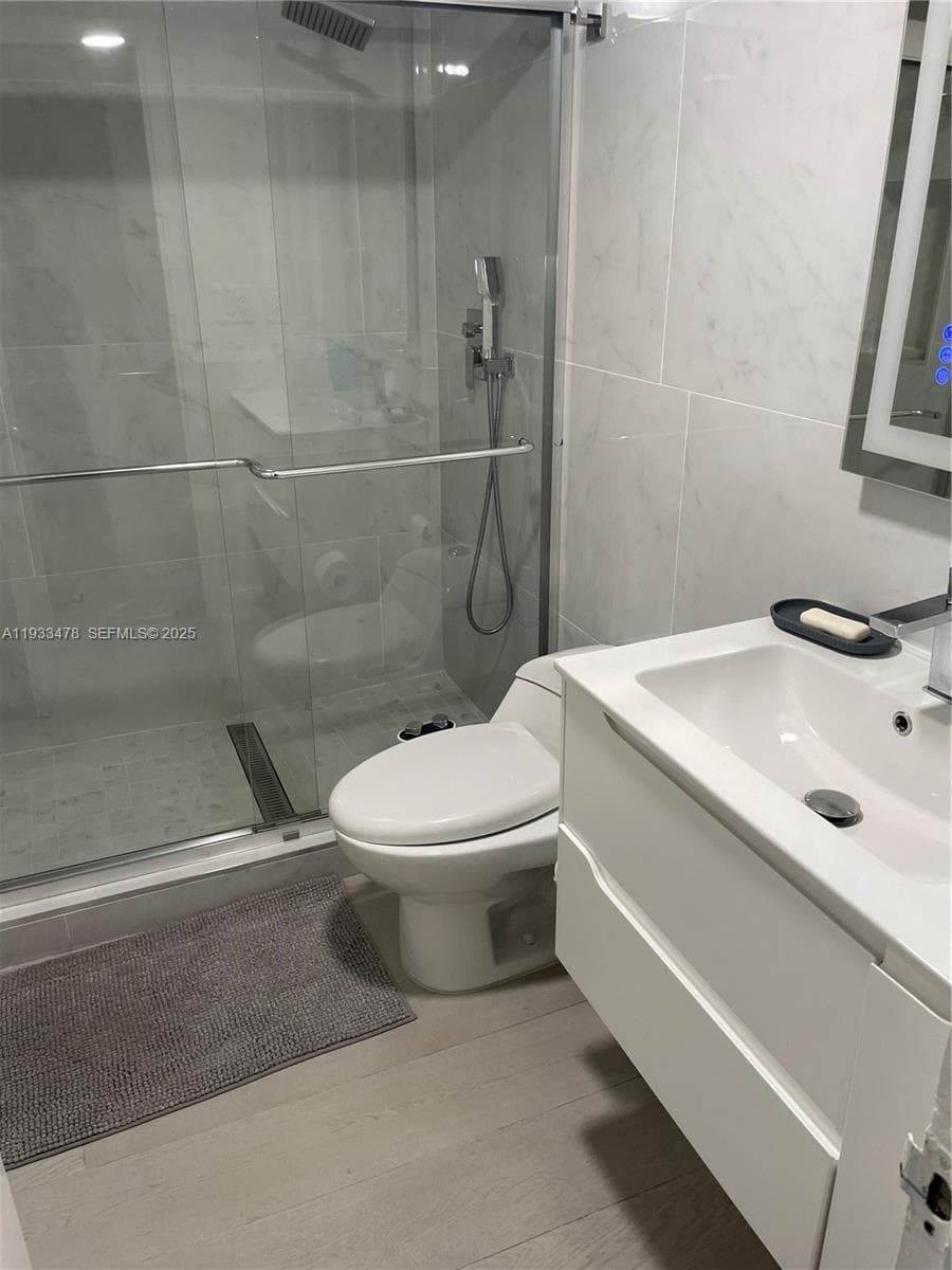 PARKER PLAZA CONDO ESTATE · #805 in Hallandale Beach - Photo 4