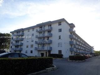 NORTH BAY VILLAS CONDO · #320 in North Bay Village - Photo 19