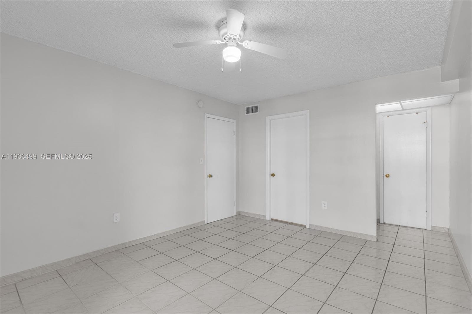 SUNNY SHORES CONDO · #302 in North Miami Beach - Photo 13