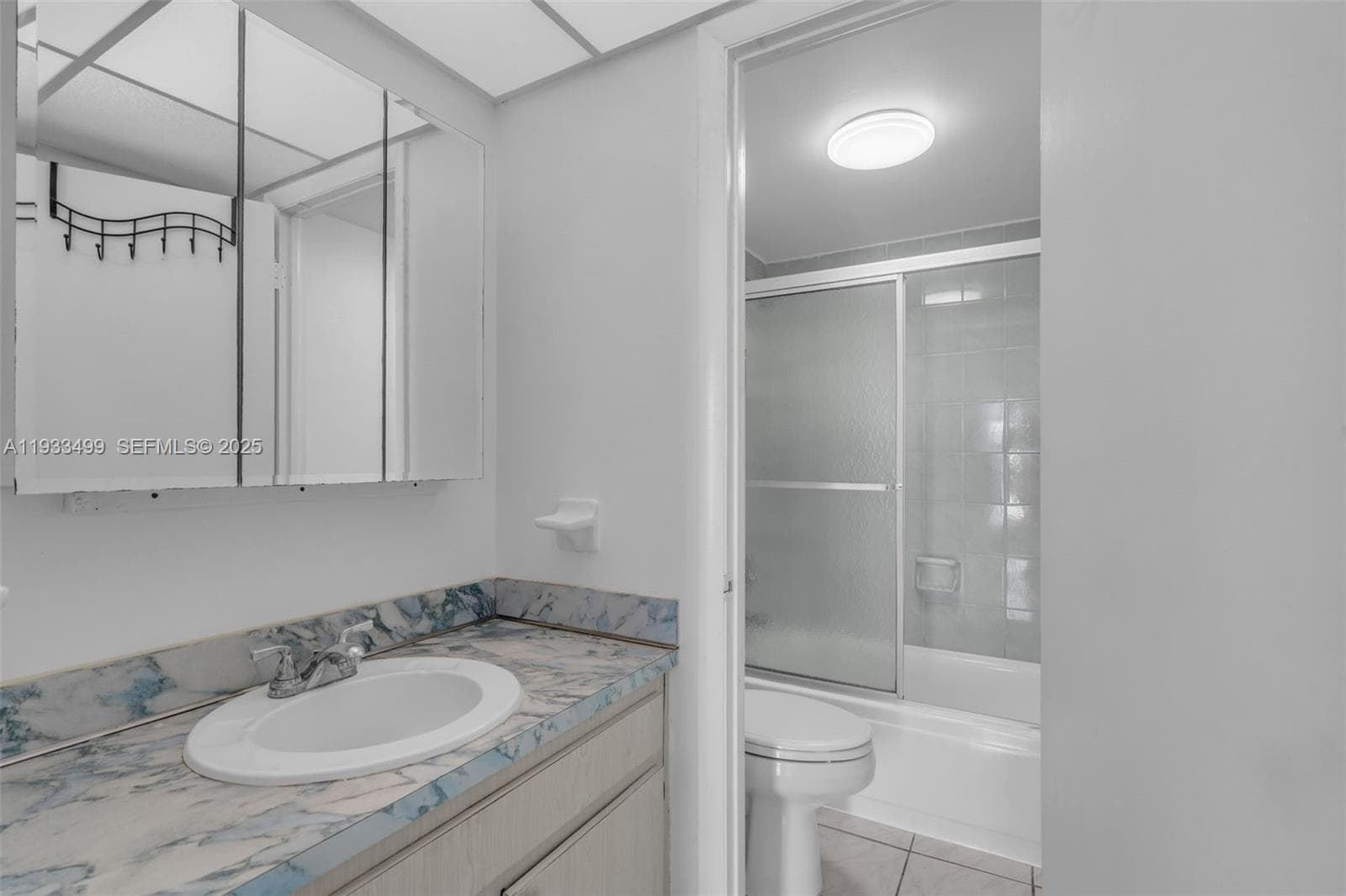 SUNNY SHORES CONDO · #302 in North Miami Beach - Photo 14
