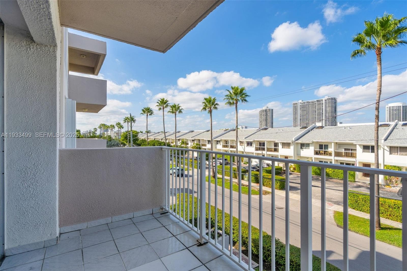 SUNNY SHORES CONDO · #302 in North Miami Beach - Photo 19