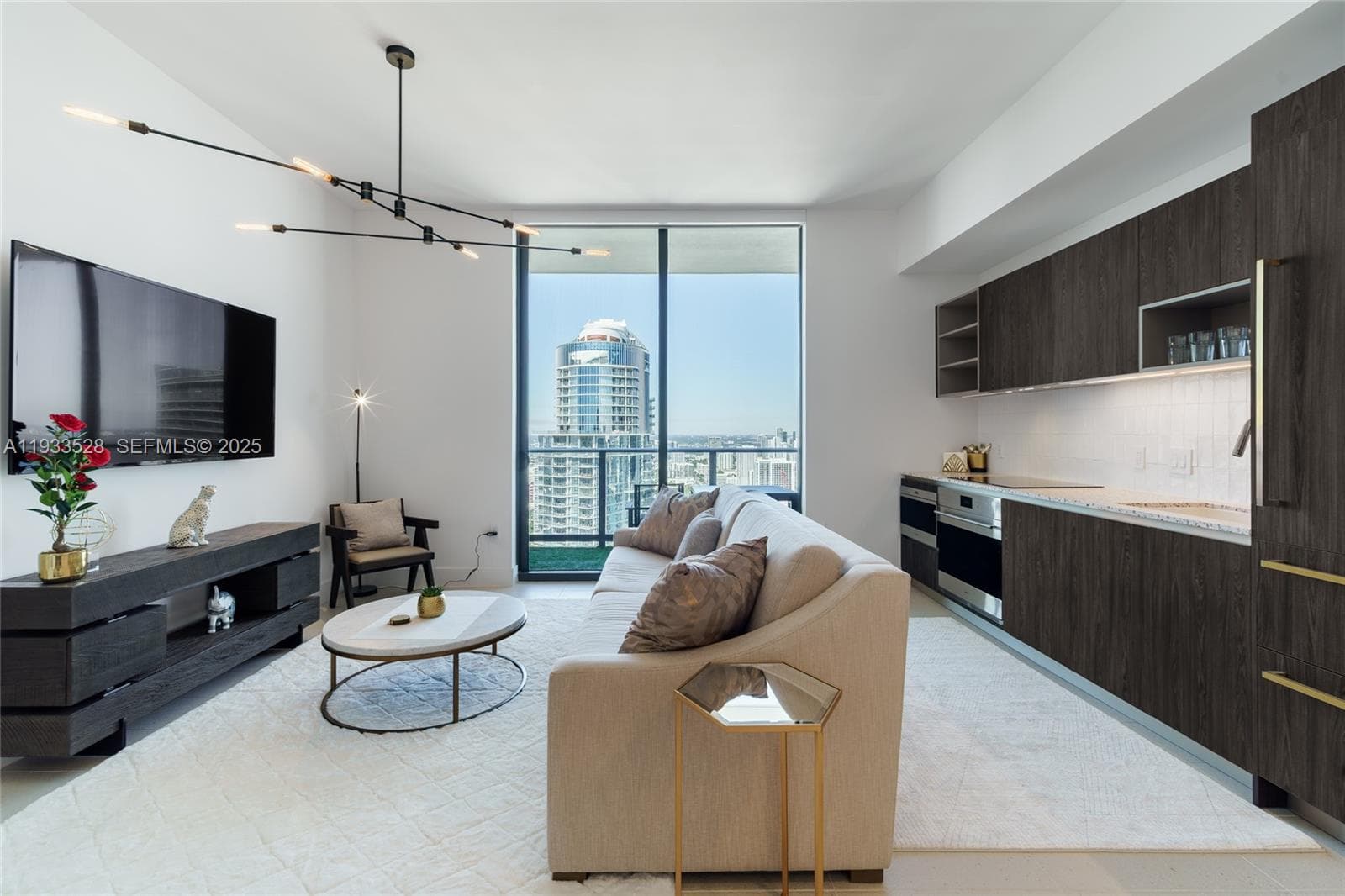 Gale Hotel & Residences (Natiivo) · #PH5001 in Miami - Photo 7