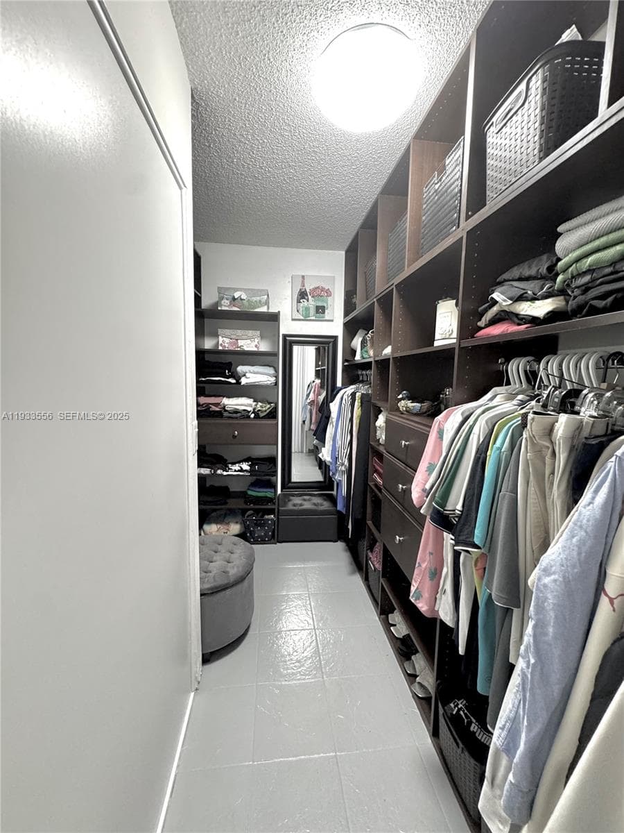 FAIRWAYS RIVIERA CONDO · #530 in Hallandale Beach - Photo 16
