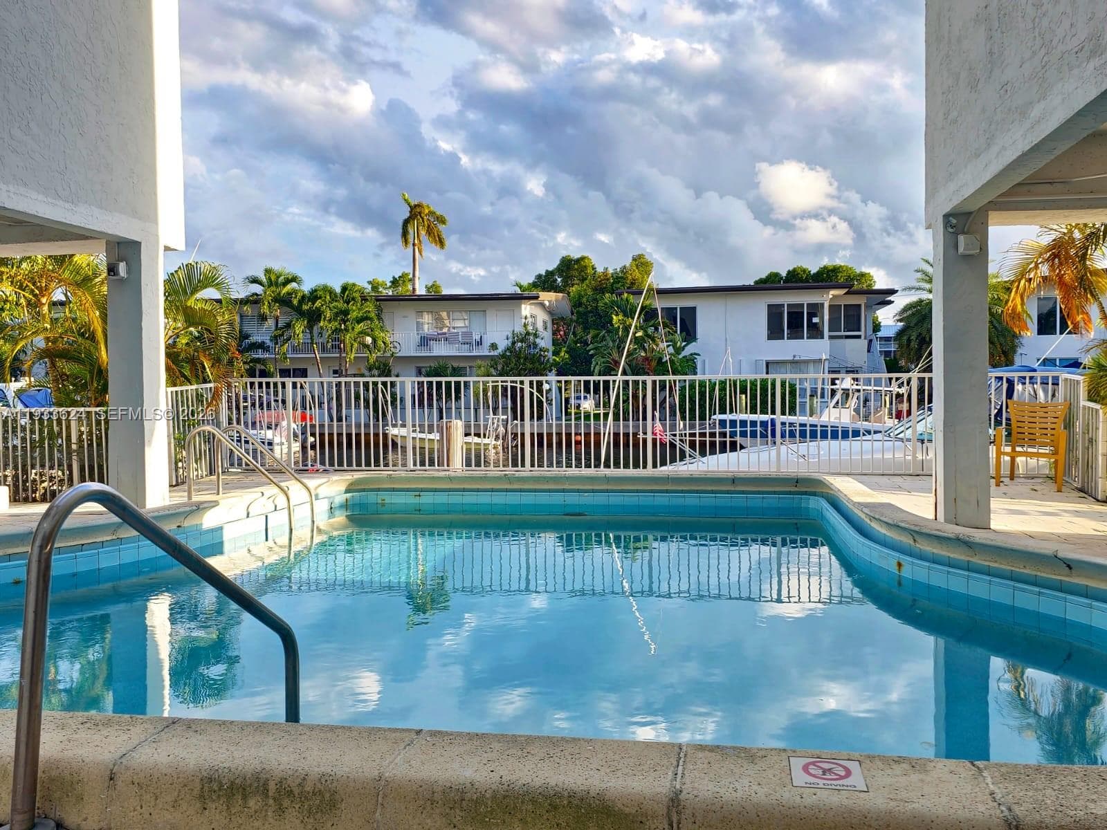 CRISTAL SHORES CONDO · #8 in North Miami Beach - Photo 16