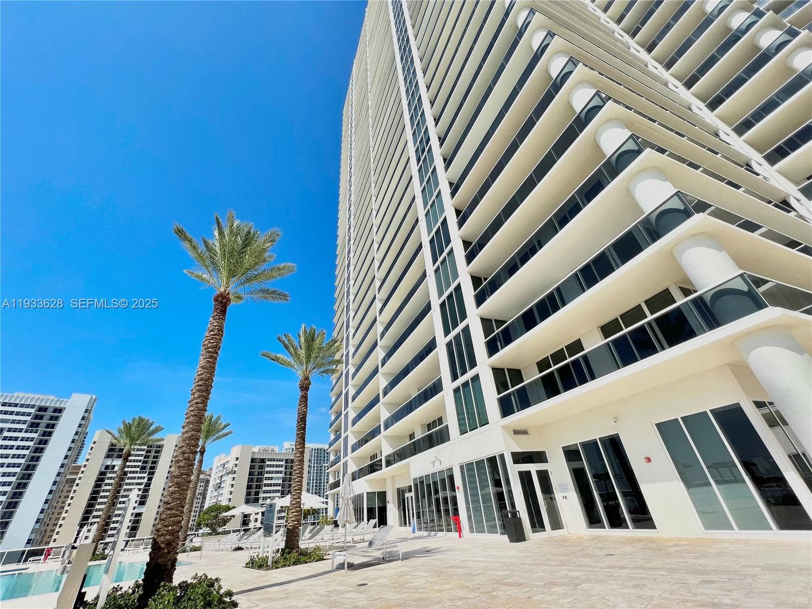 BEACH CLUB CONDO · #2204 in Hallandale Beach - Photo 43