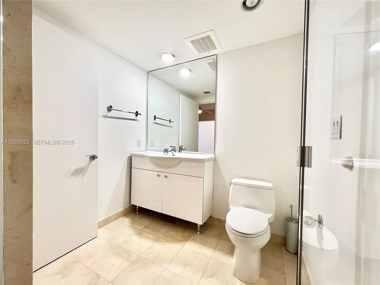 BEACH CLUB CONDO · #2204 in Hallandale Beach - Photo 16