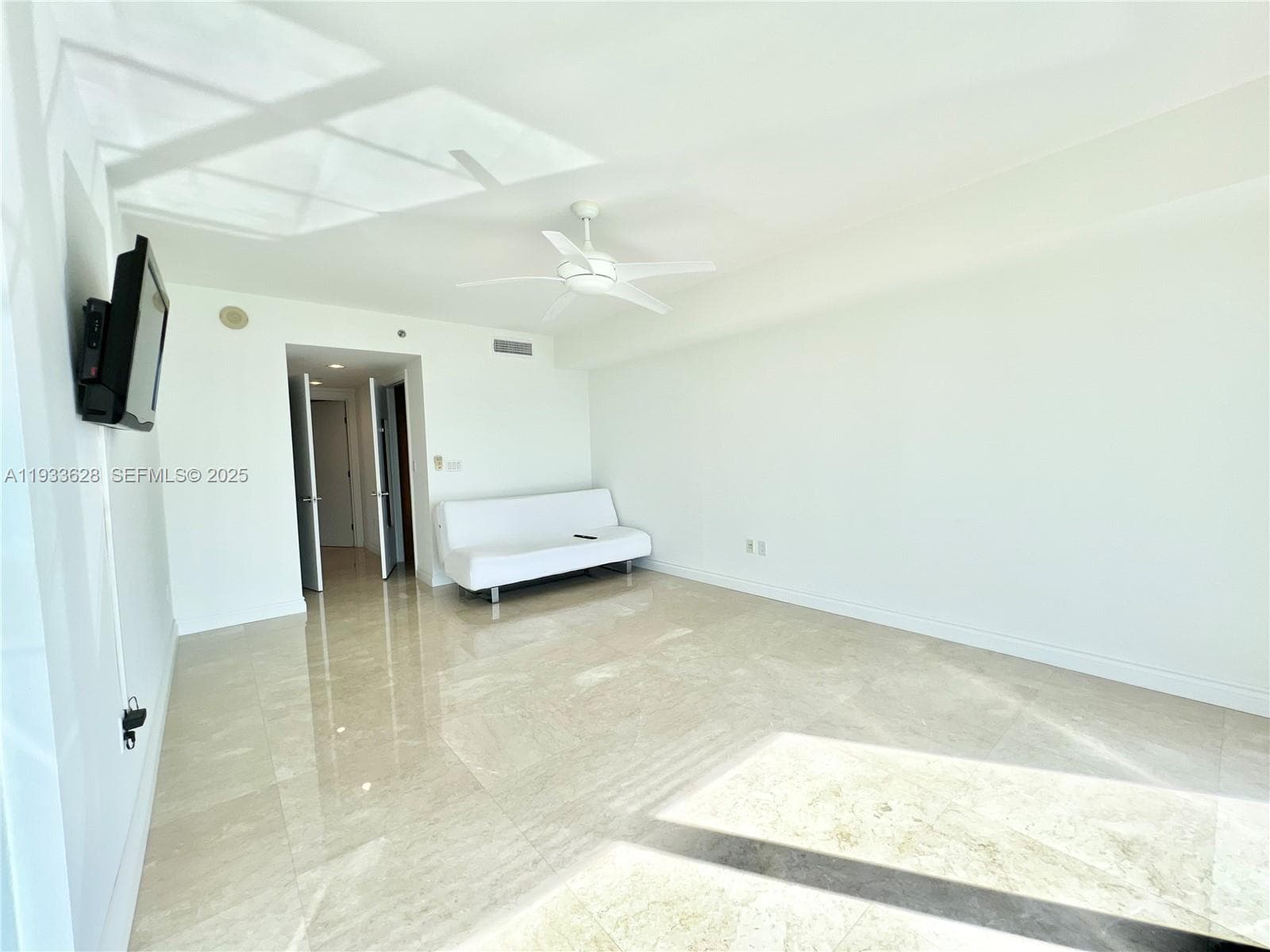 BEACH CLUB CONDO · #2204 in Hallandale Beach - Photo 30
