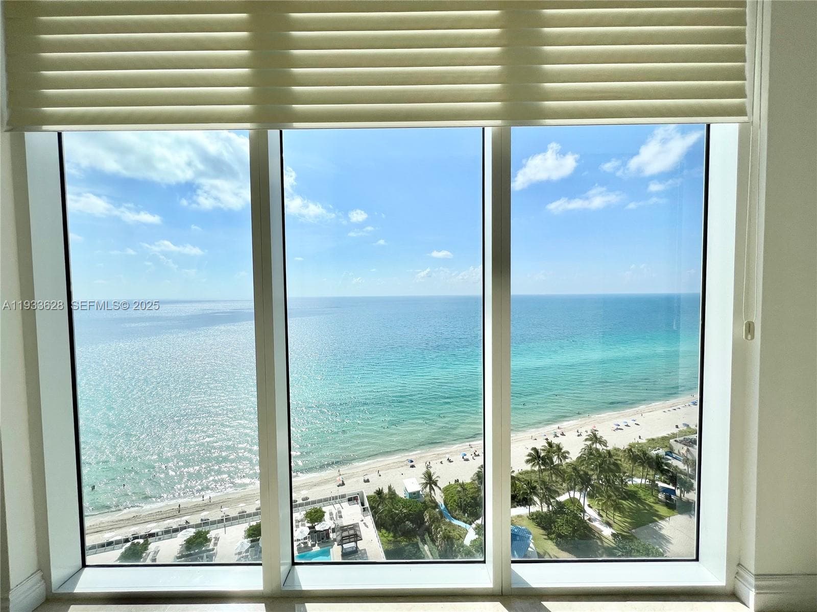 BEACH CLUB CONDO · #2204 in Hallandale Beach - Photo 31