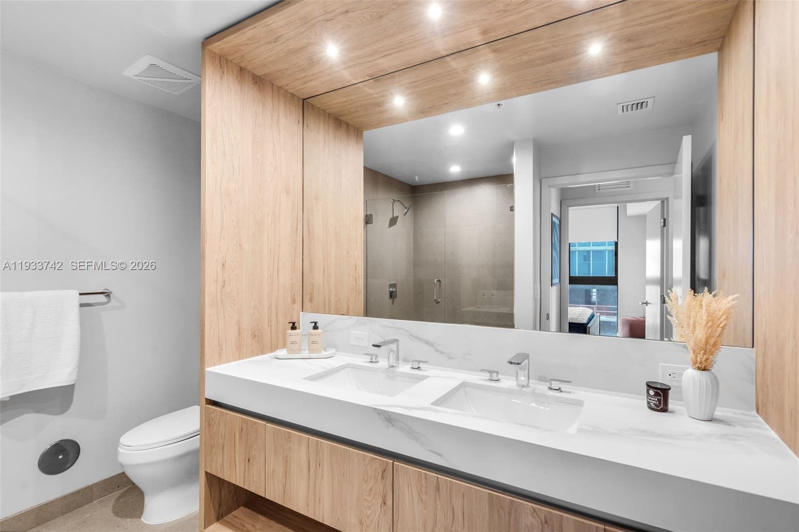 The Crosby Unit 1607 · #1607 in Miami - Photo 17