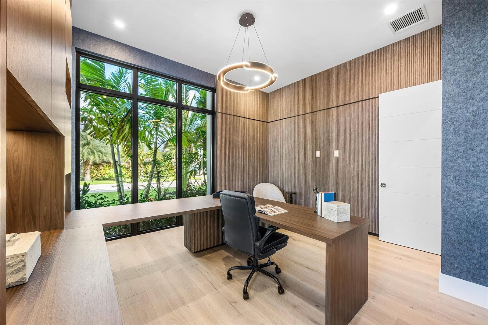 050-728EnfieldStreet-BocaRaton-FL-33487-