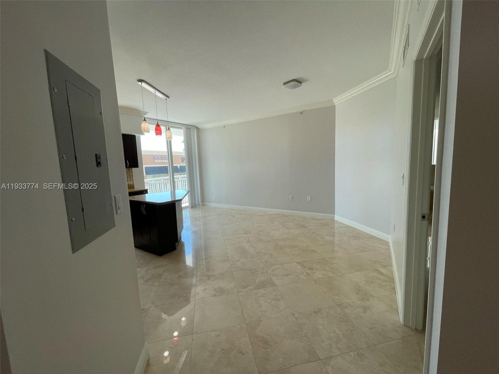 Duo Condominium East · #Mez 6E in Hallandale Beach - Photo 2