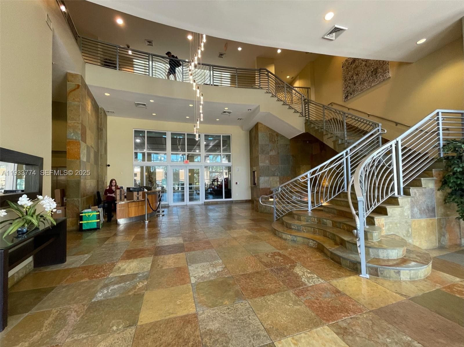 Duo Condominium East · #Mez 6E in Hallandale Beach - Photo 17