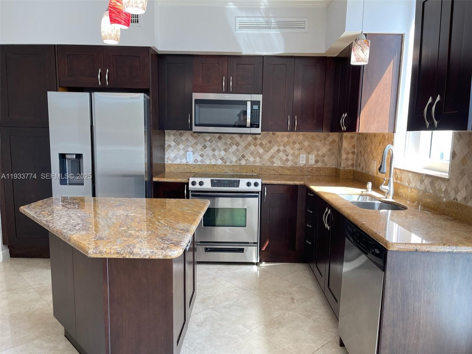 Duo Condominium East · #Mez 6E in Hallandale Beach - Photo 3