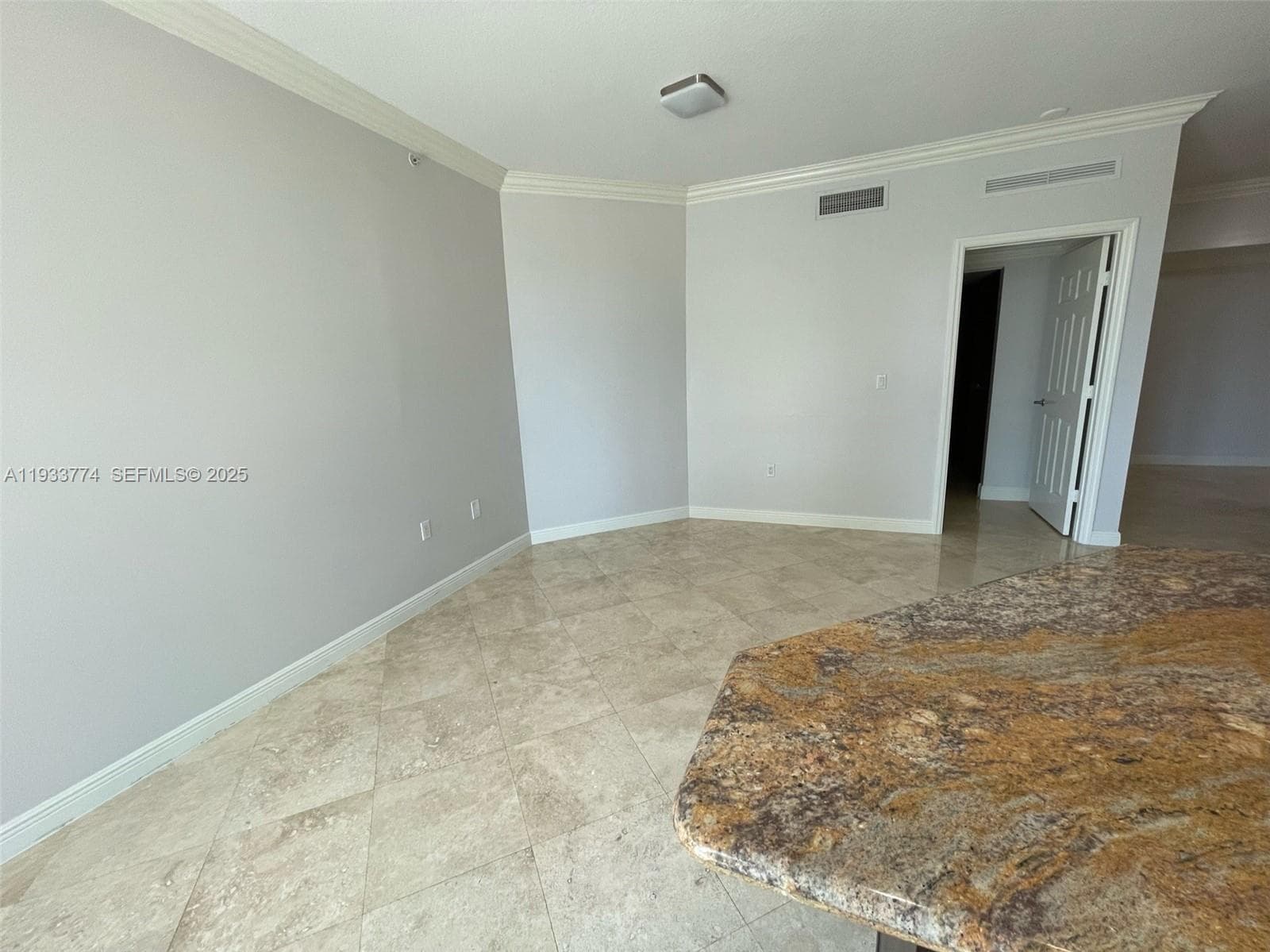 Duo Condominium East · #Mez 6E in Hallandale Beach - Photo 4