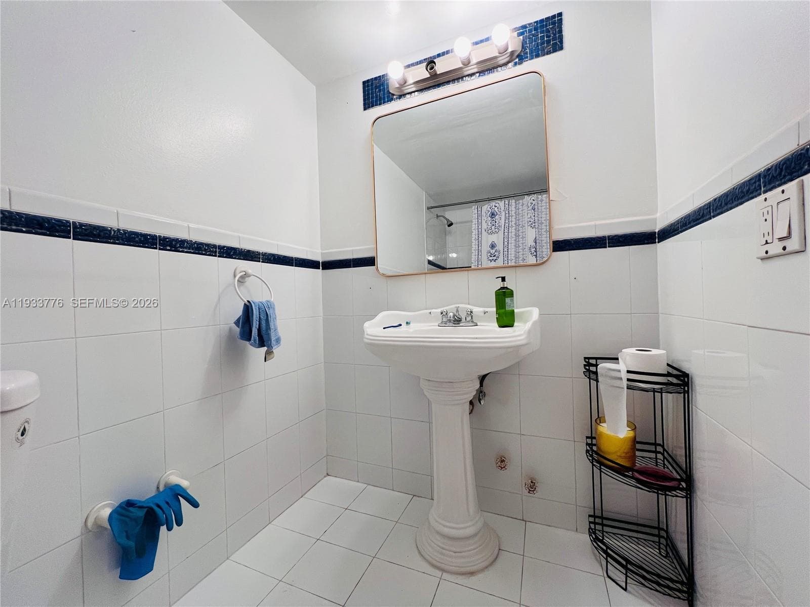 DESOTO PARK CONDO · #119 in Hallandale Beach - Photo 16