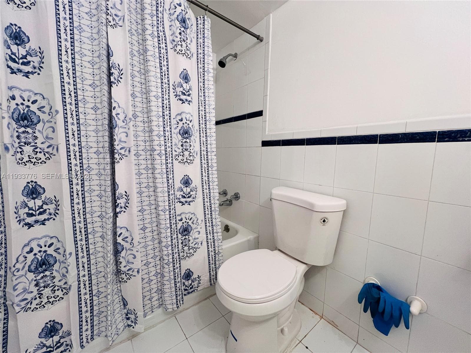 DESOTO PARK CONDO · #119 in Hallandale Beach - Photo 15