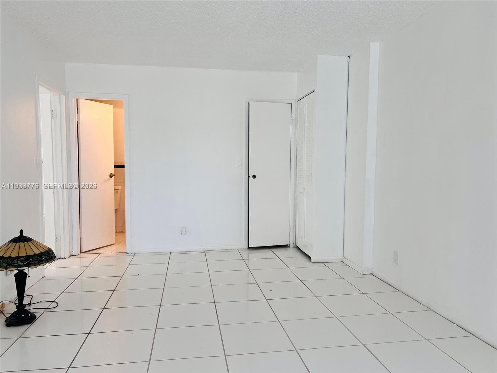 DESOTO PARK CONDO · #119 in Hallandale Beach - Photo 8