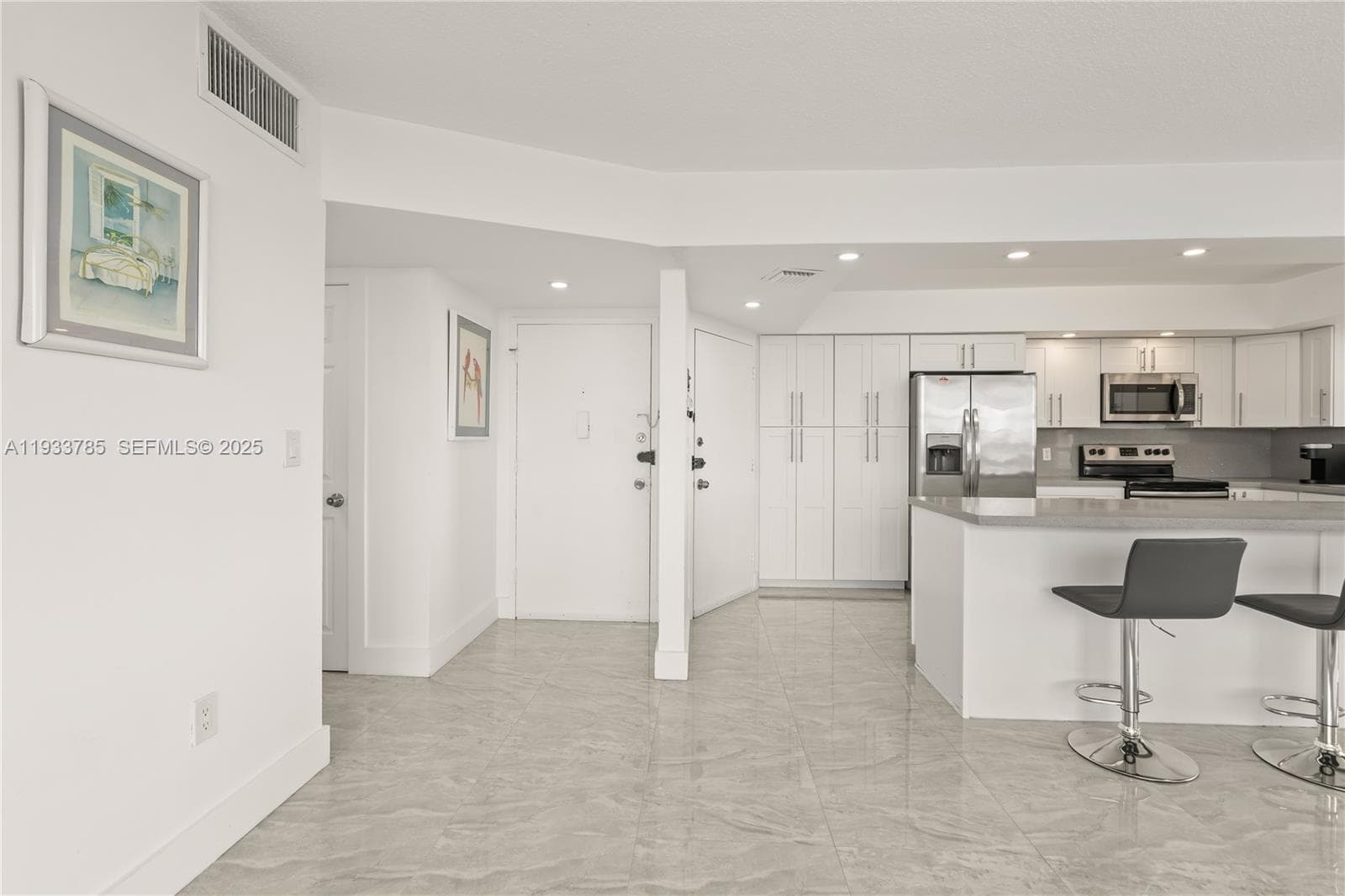 BUCKLEY TOWER CONDO · #1226W in Miami - Photo 12