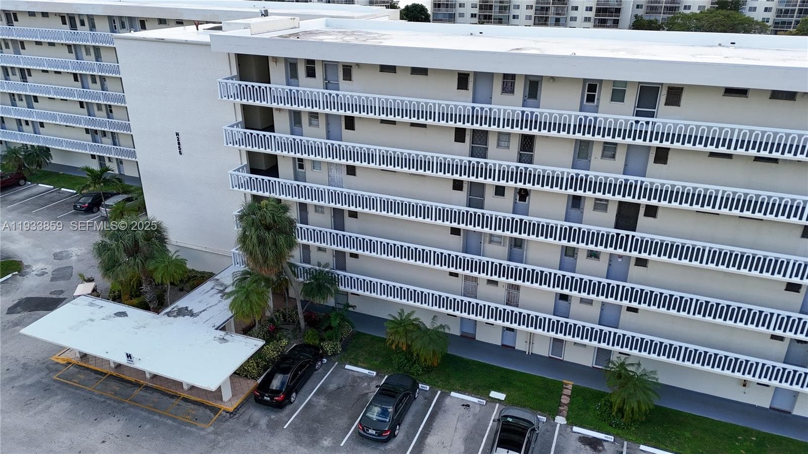 POINT EAST SEC II · #H607 in Aventura - Photo 3
