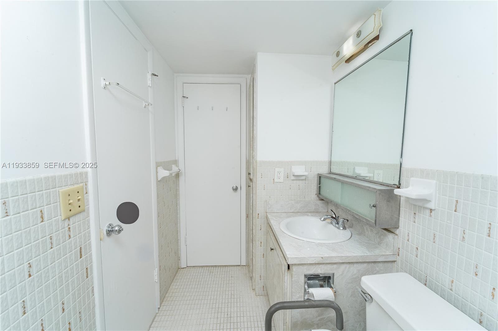 POINT EAST SEC II · #H607 in Aventura - Photo 14