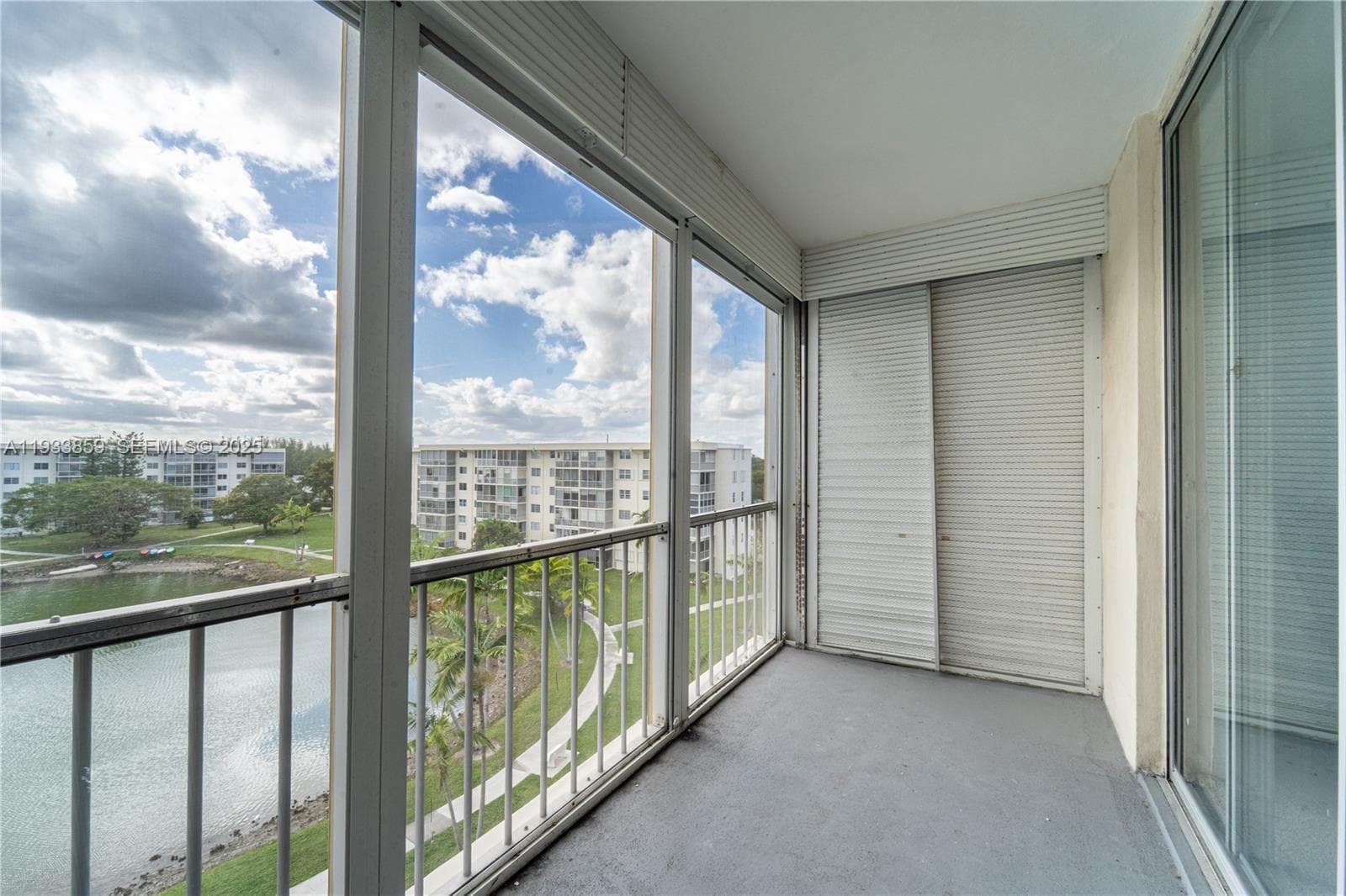POINT EAST SEC II · #H607 in Aventura - Photo 15