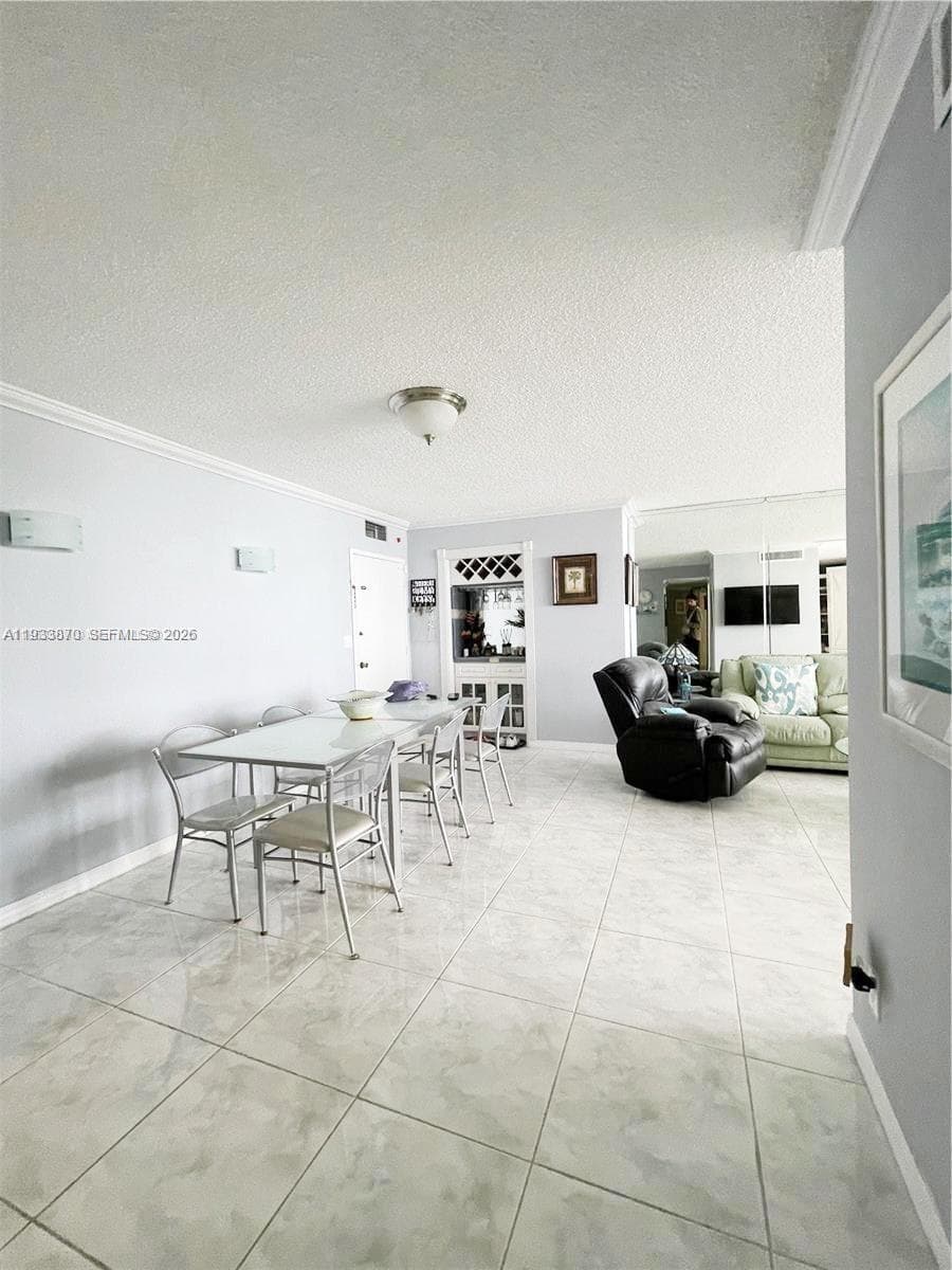 PARKER DORADO · #204 in Hallandale Beach - Photo 15