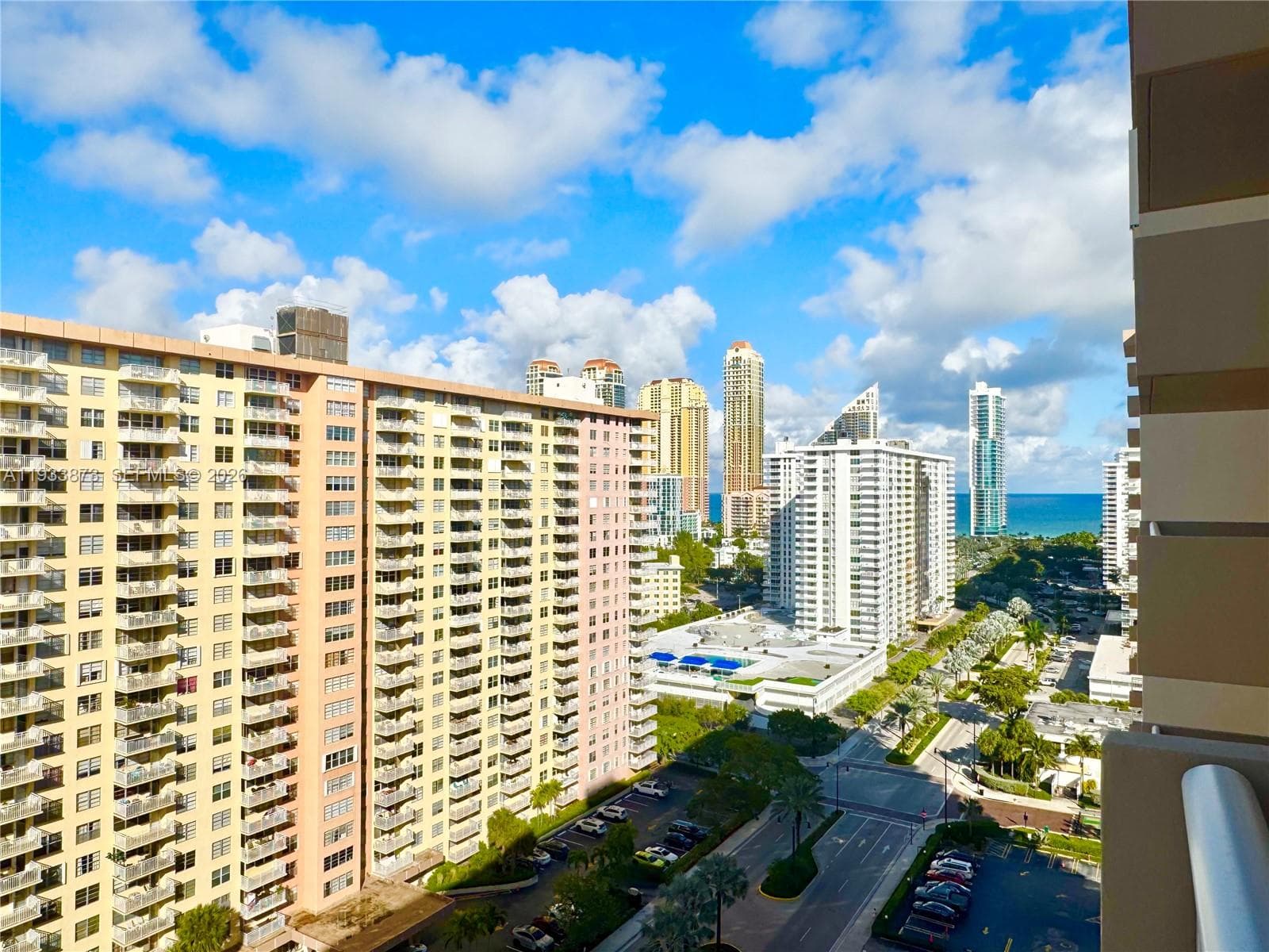 WINSTON TOWERS 100 CONDO · #1912 in Sunny Isles Beach - Photo 6