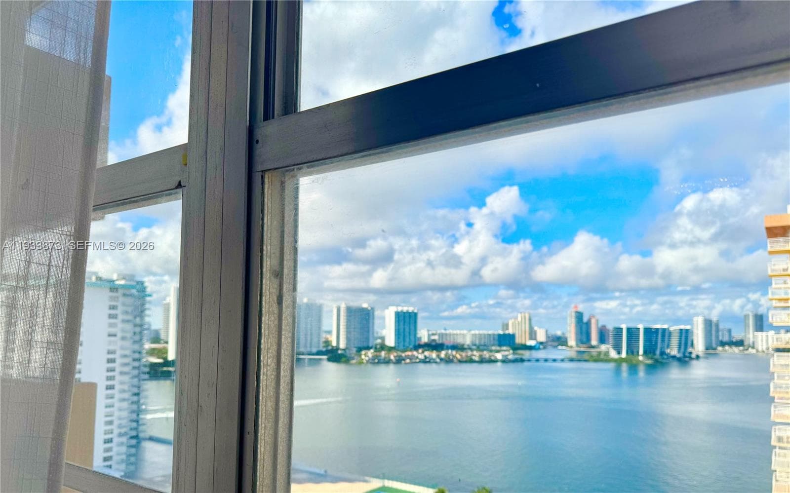 WINSTON TOWERS 100 CONDO · #1912 in Sunny Isles Beach - Photo 16