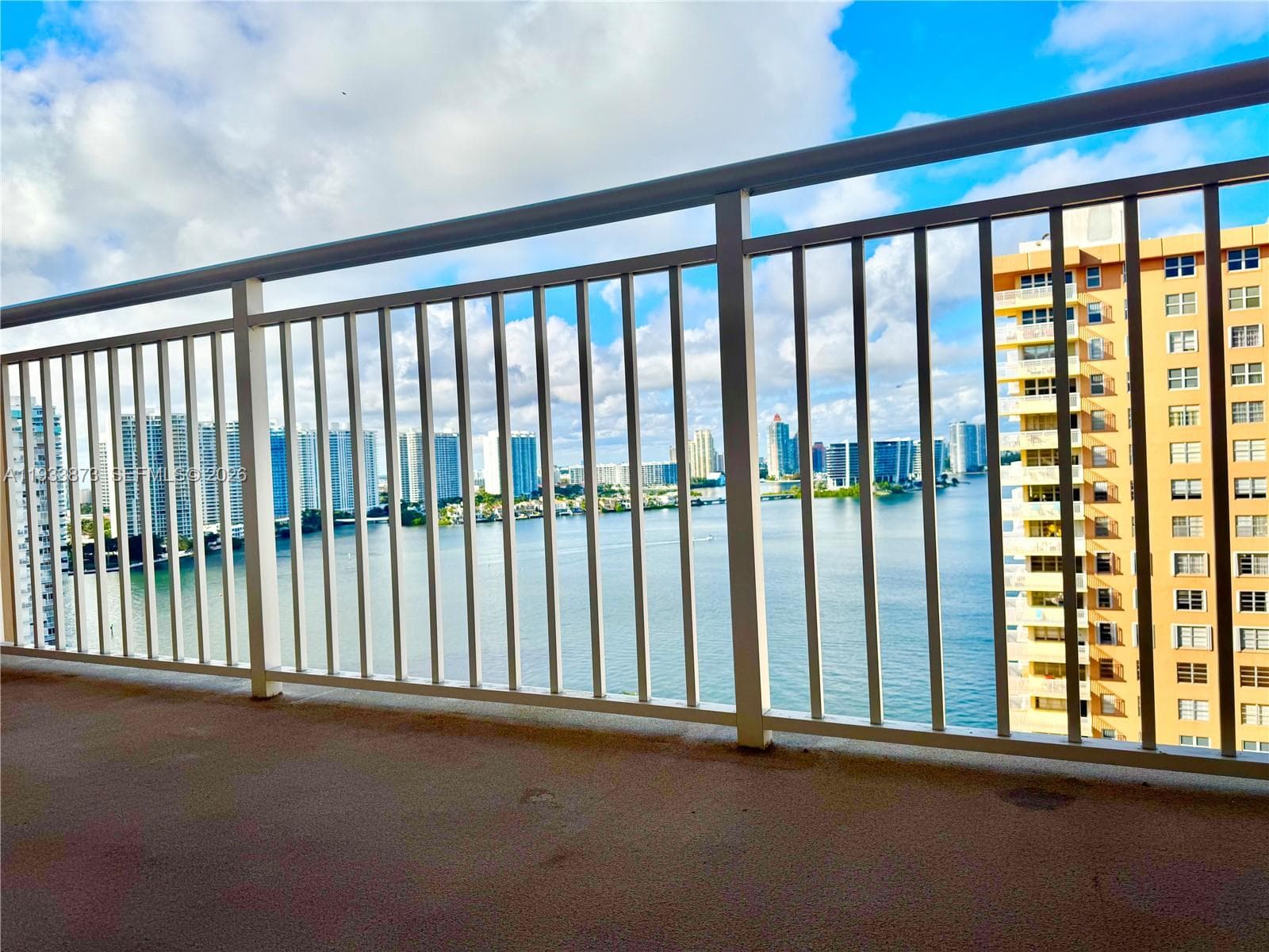 WINSTON TOWERS 100 CONDO · #1912 in Sunny Isles Beach - Photo 7