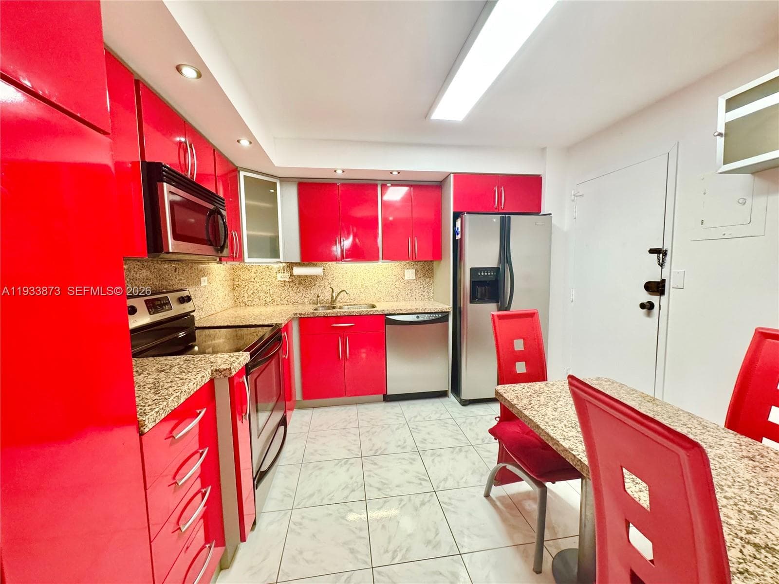 WINSTON TOWERS 100 CONDO · #1912 in Sunny Isles Beach - Photo 10
