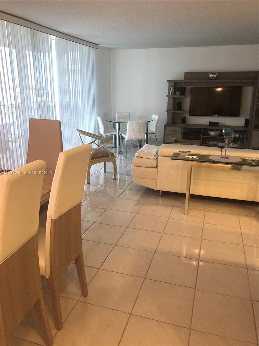 PARKER PLAZA ESTATES COND · #1826 in Hallandale Beach - Photo 15