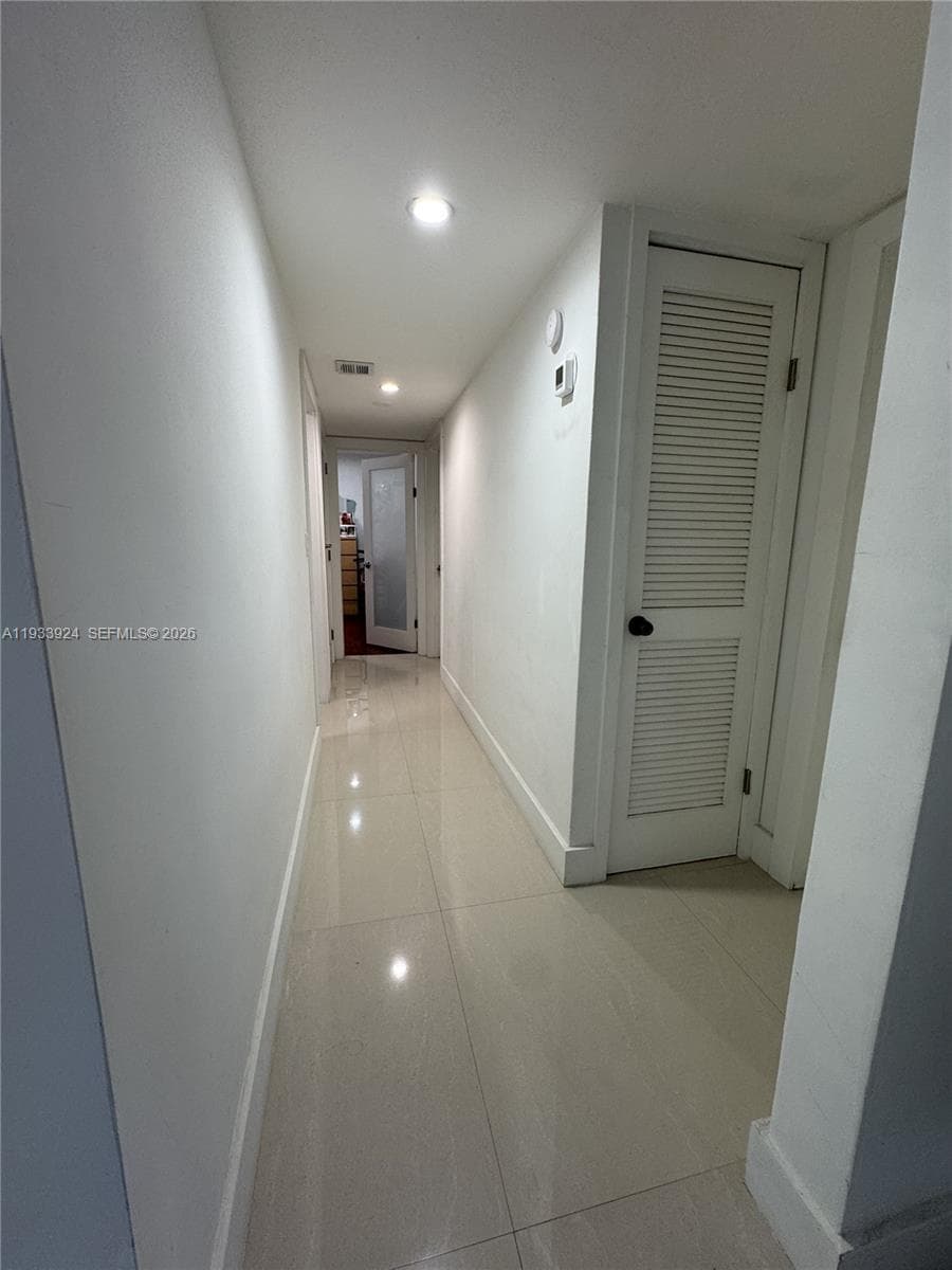 9300 SW 192nd Dr photo 10