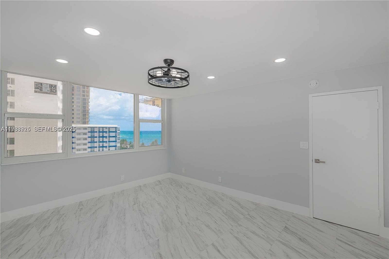 PARKER DORADO CONDO · #706 in Hallandale Beach - Photo 16