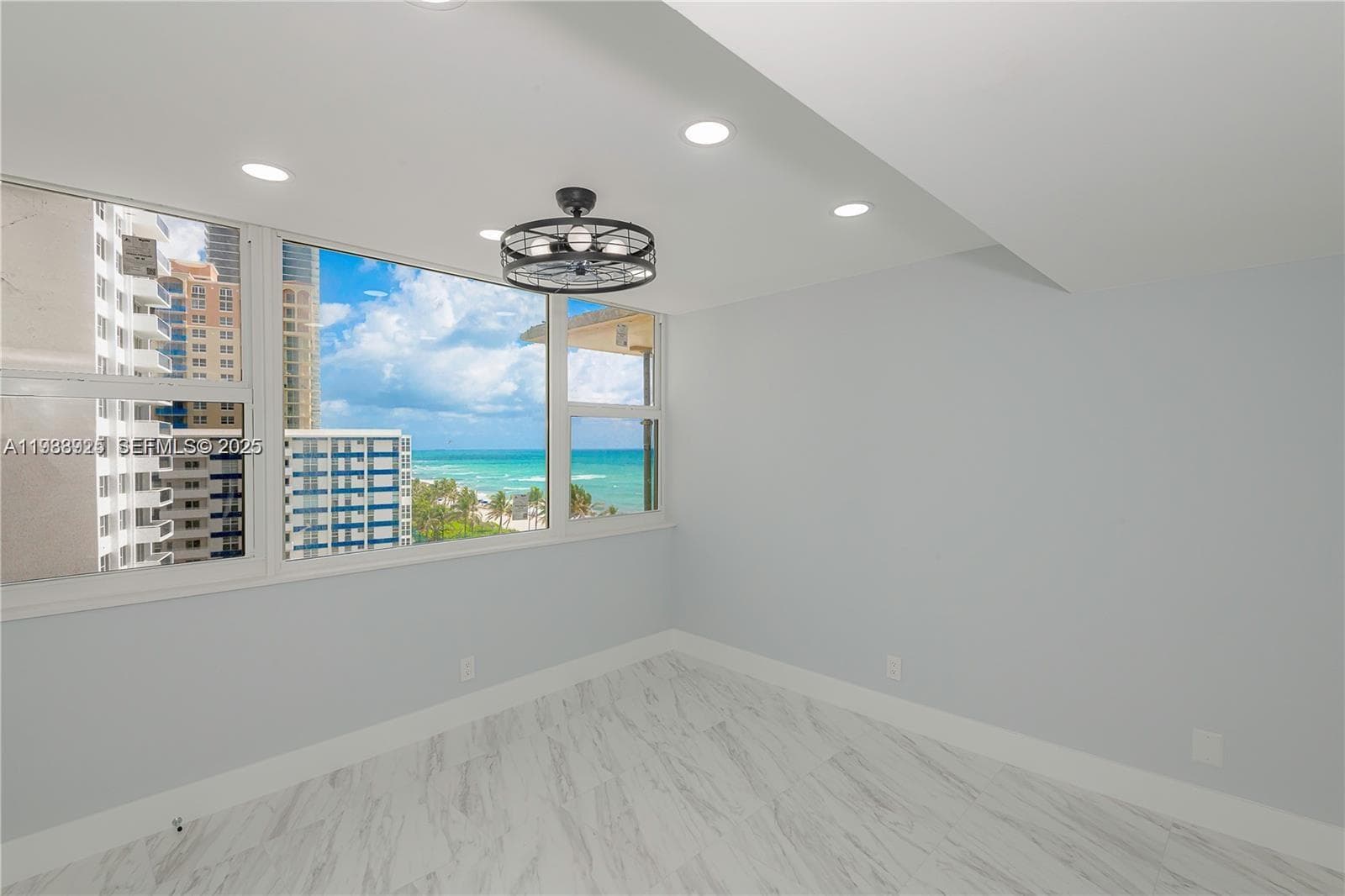 PARKER DORADO CONDO · #706 in Hallandale Beach - Photo 14