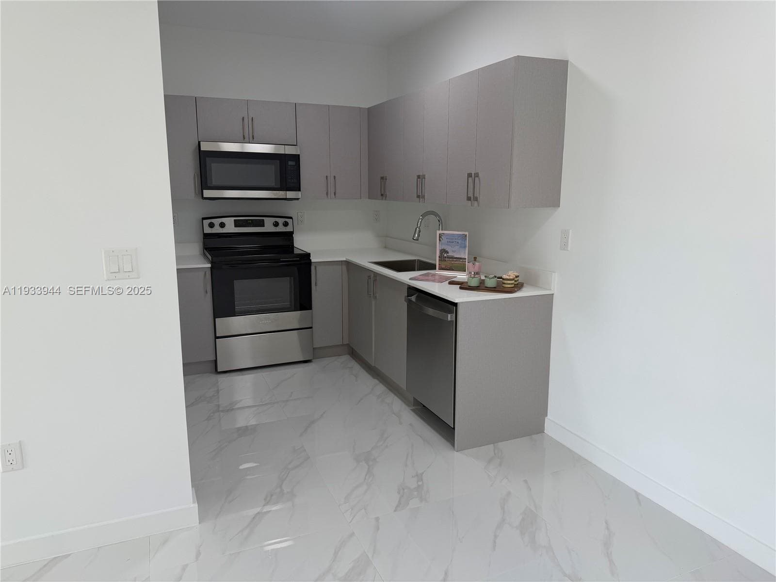 2306 E 4th ave · #303 in Hialeah - Photo 5