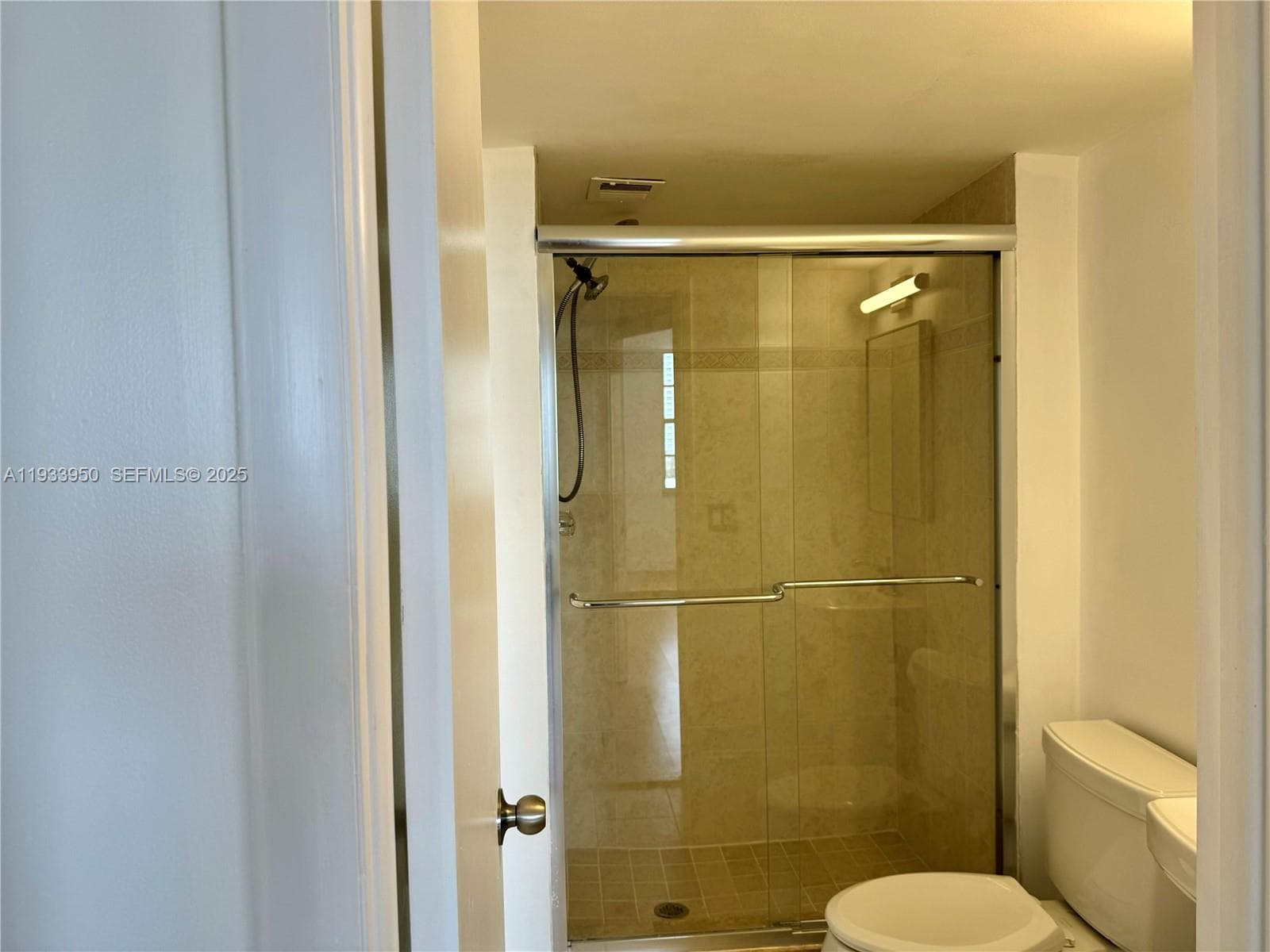 ADMIRALS PORT CONDO WEST · #1007E in Aventura - Photo 9