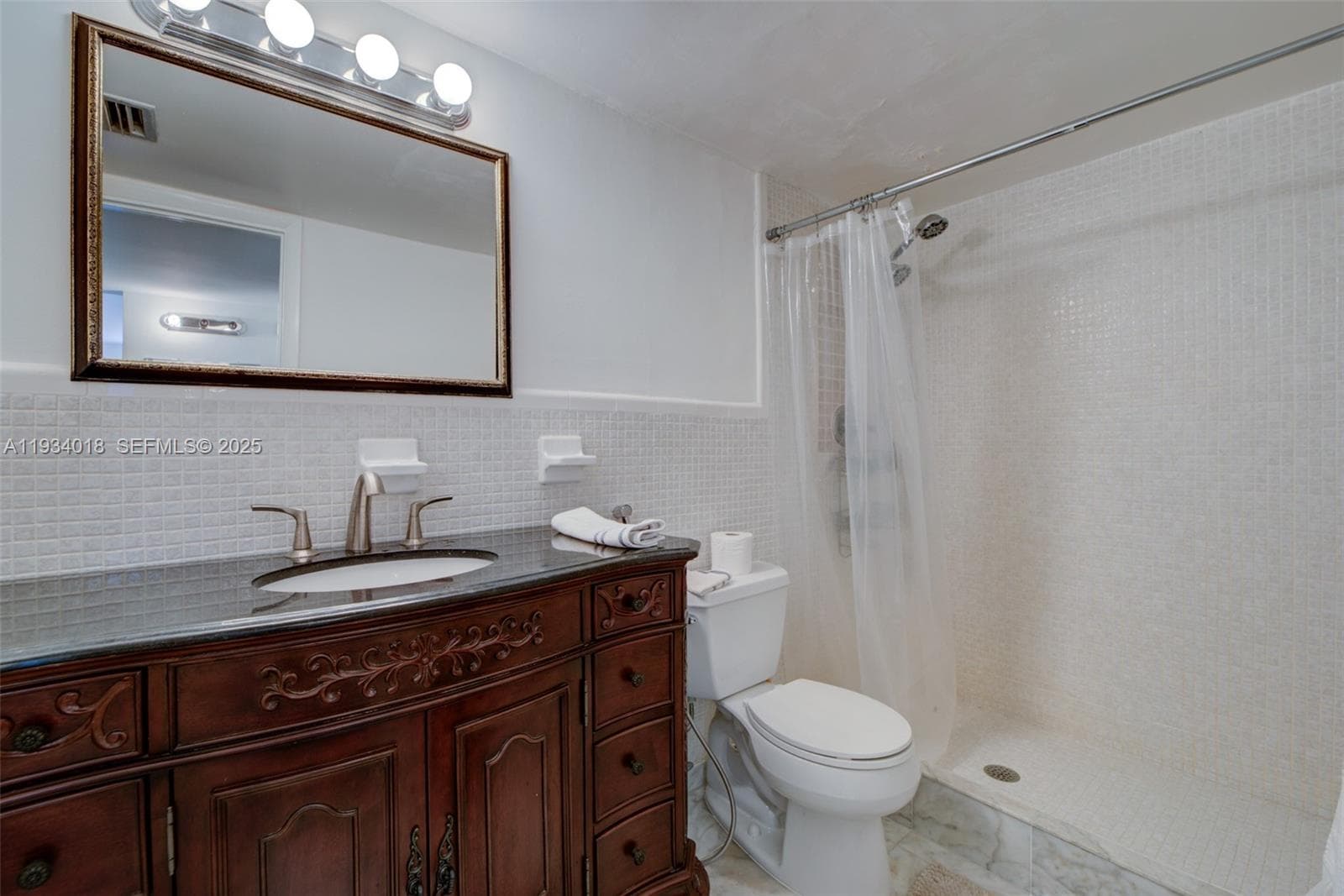 BERKSHIRE HOUSE CONDO · #504 in Bay Harbor Islands - Photo 20