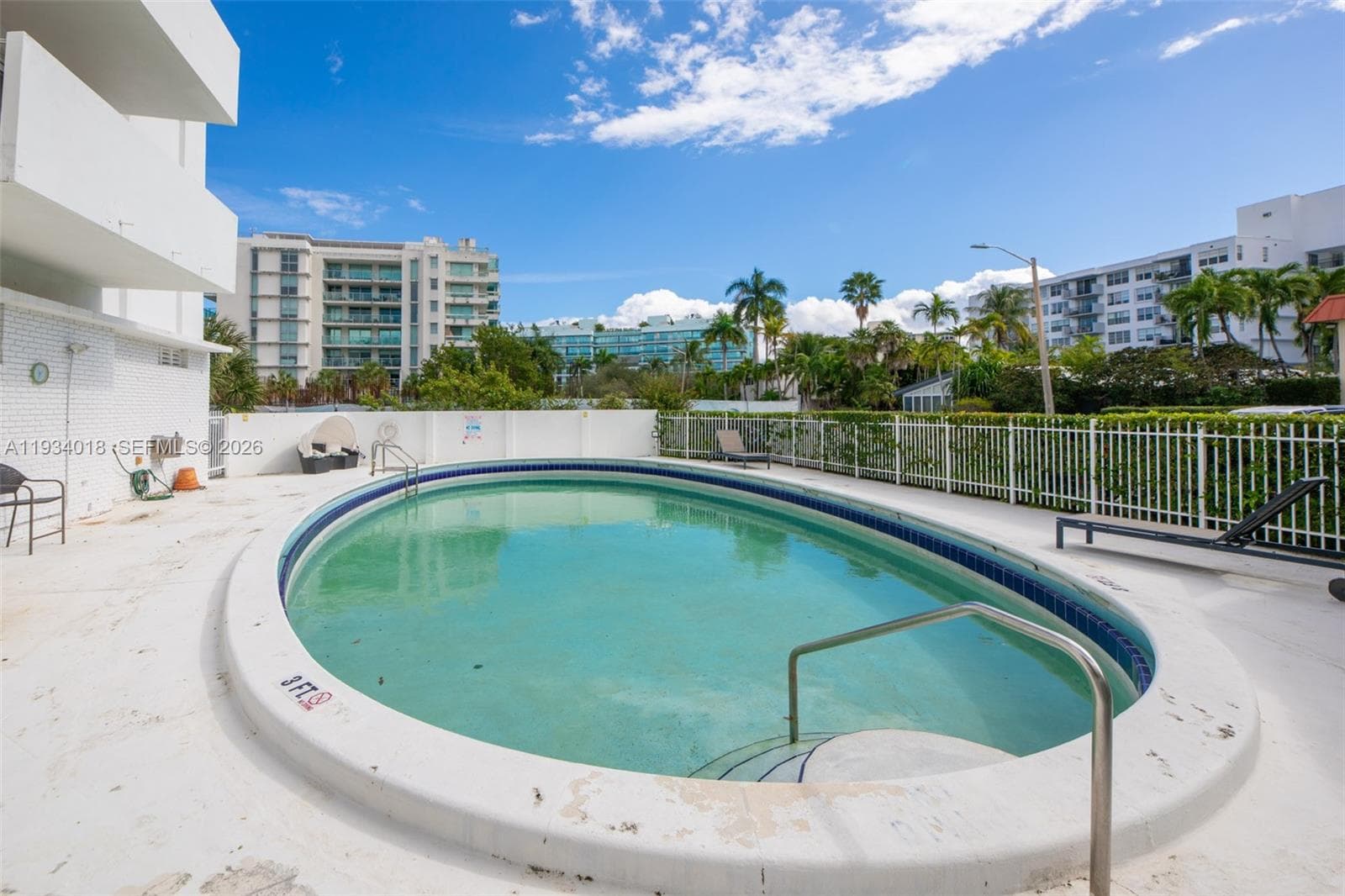 BERKSHIRE HOUSE CONDO · #504 in Bay Harbor Islands - Photo 29
