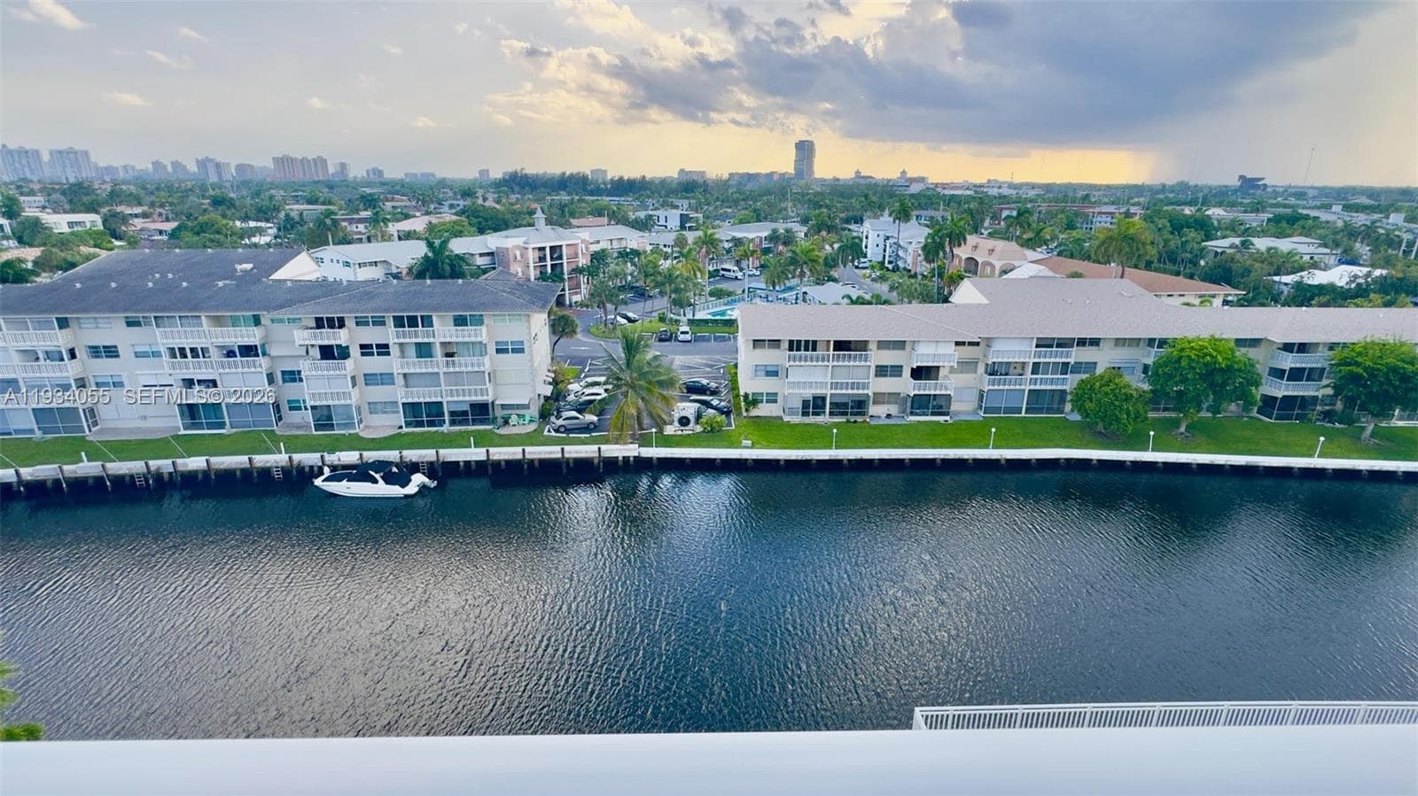 GOLDEN HORN SOUTH CONDO · #8A in Hallandale Beach - Photo 3