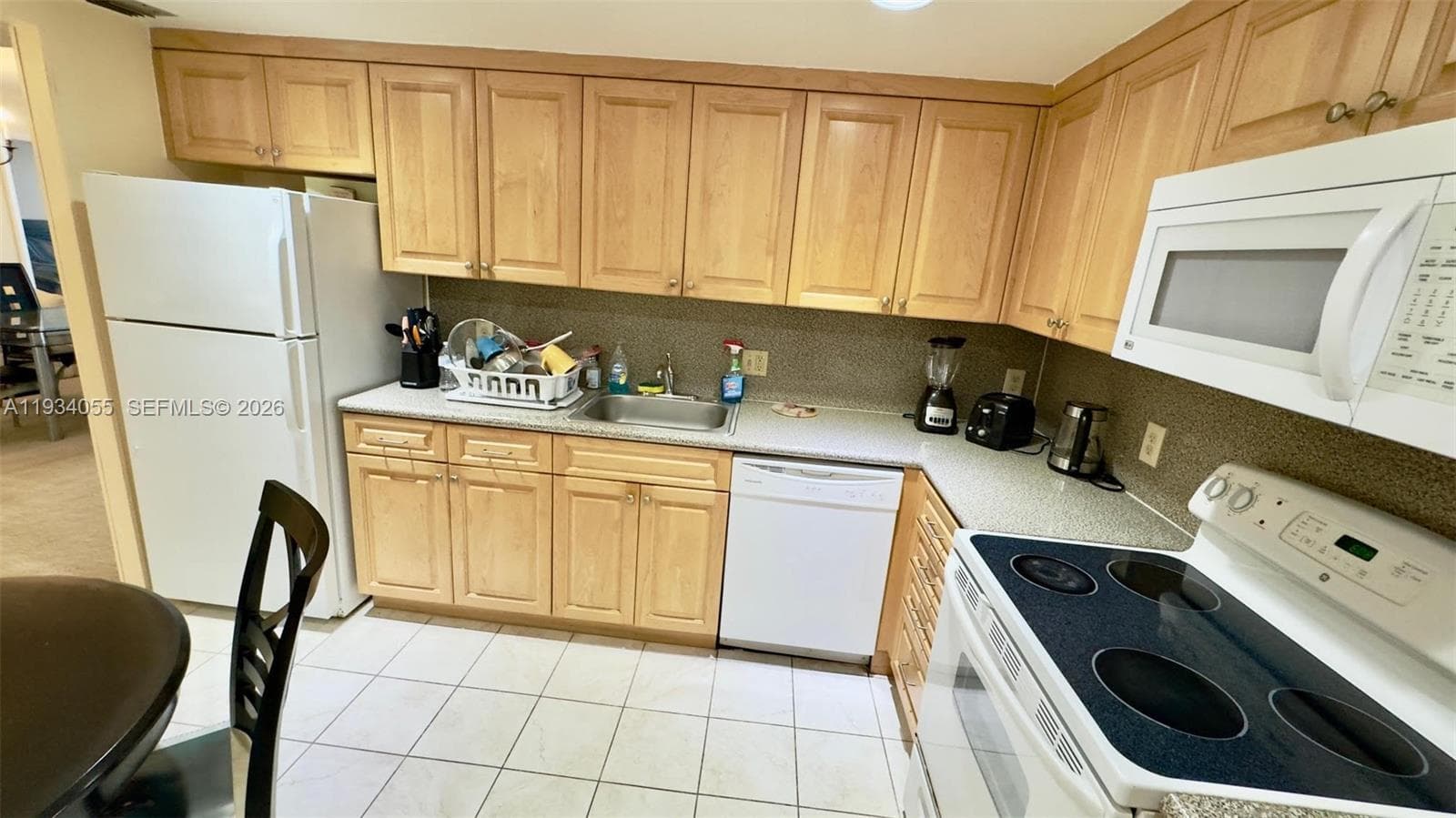 GOLDEN HORN SOUTH CONDO · #8A in Hallandale Beach - Photo 24