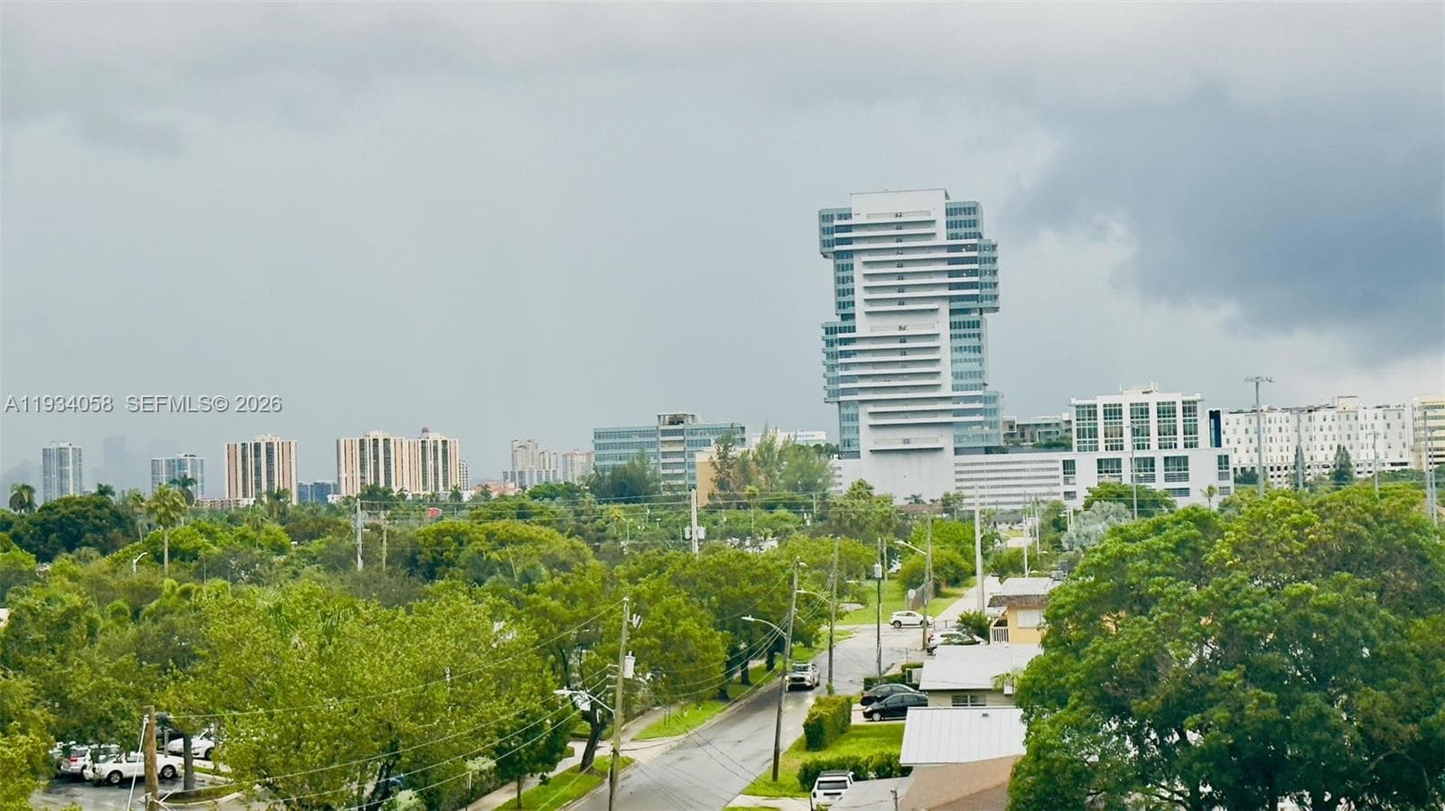 SECOND GULFSTREAM GARDEN · #502S in Hallandale Beach - Photo 3